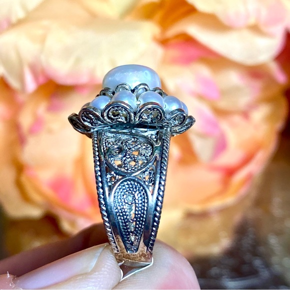 Vintage Estate Pearl Flower Cluster Ring ~ 925 Sterling Silver Antique Scroll - Picture 8 of 15